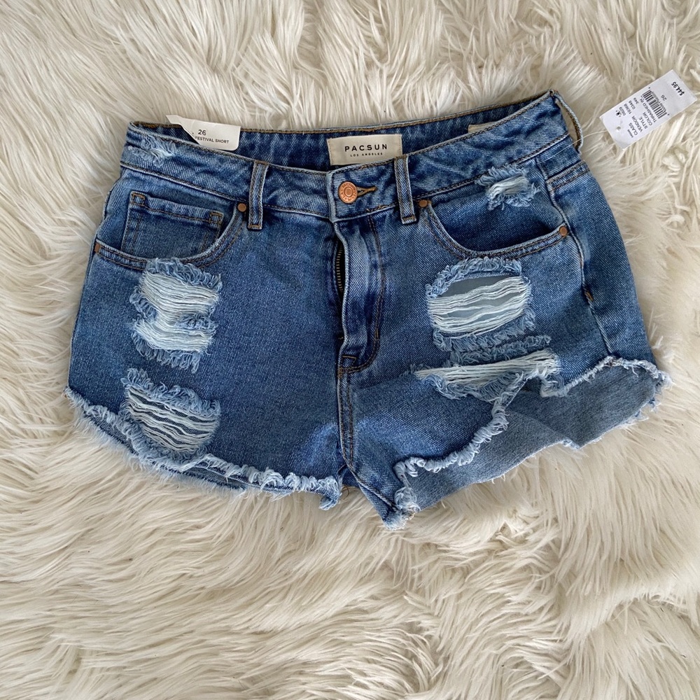 NWT PacSun High Rise Festival Shorts